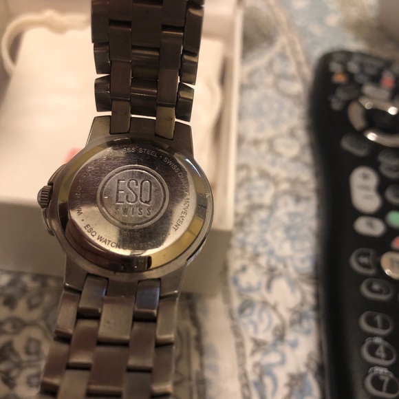 LADIES ESQUIRE WATCH - Picture 2 of 3